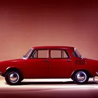 Retro okénko Petra Přikryla: Škoda 100 - auto, které naučilo řídit tisíce motoristů