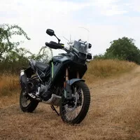 ​CF Moto 450 MT: Malý dobrodruh s velkým srdcem