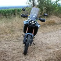 ​CF Moto 450 MT: Malý dobrodruh s velkým srdcem