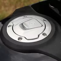 ​CF Moto 450 MT: Malý dobrodruh s velkým srdcem