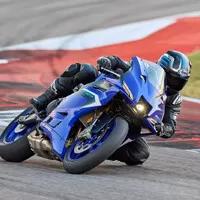 Oficiální představení Yamahy R9 pro rok 2025