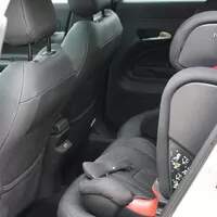Jeep Avenger e-Hybrid: Kapesní crossover do města 