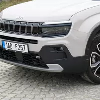 Jeep Avenger e-Hybrid: Kapesní crossover do města 