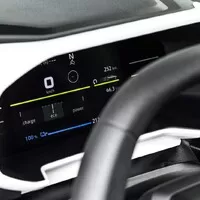 Dacia Spring v novém: Nejlevnější elektromobil na trhu má šmrncovní vizáž a umí uvařit kafe