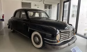 Historie: Škoda VOS: Limuzínu pro nejvyšší funkcionáře stavěla Praga, Tatra i Poldi Kladno