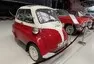 Za veterány na Rujánu. Oldtimer Museum Rügen srovnává vozový park východu a západu Německa v průběhu 40 let