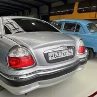 Za veterány na Rujánu. Oldtimer Museum Rügen srovnává vozový park východu a západu Německa v průběhu 40 let