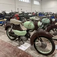 Za veterány na Rujánu. Oldtimer Museum Rügen srovnává vozový park východu a západu Německa v průběhu 40 let