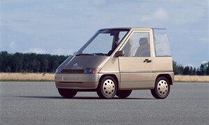 Historie: Komfort třídy S ve velikosti Smarta. Mercedes Benz NAFA byl konceptem, který předběhl svou dobu