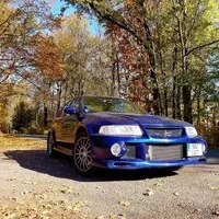 Krabova garáž v roce 2024, Porsche se vrátilo, ladíme Vette a užíváme si Mitsubishi