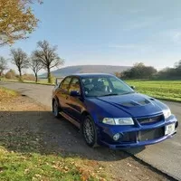 Krabova garáž v roce 2024, Porsche se vrátilo, ladíme Vette a užíváme si Mitsubishi