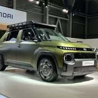 Legendární Capri v novém, elektrická Alpine a hybridní Tatra. Co si nenechat ujít na letošním e-Salonu