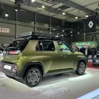 Legendární Capri v novém, elektrická Alpine a hybridní Tatra. Co si nenechat ujít na letošním e-Salonu
