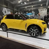 Legendární Capri v novém, elektrická Alpine a hybridní Tatra. Co si nenechat ujít na letošním e-Salonu