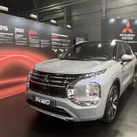Legendární Capri v novém, elektrická Alpine a hybridní Tatra. Co si nenechat ujít na letošním e-Salonu