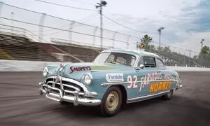 Historie: Hudson Hornet: Legenda, která změnila chod amerického motorsportu