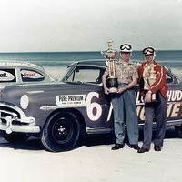 foto NASCAR Hall of Fame, hotcars.com