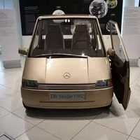 Zdroj: FB Mercedes Benz fan club