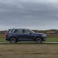 Poprvé za volantem nového Volva XC90: Ještě více ticha, ještě více pohodlí, ještě více zenu