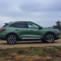 Ford Kuga hybrid: SUV od Fordu nemusí být jen převlečený pick-up