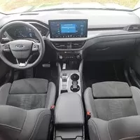 Ford Kuga hybrid: SUV od Fordu nemusí být jen převlečený pick-up
