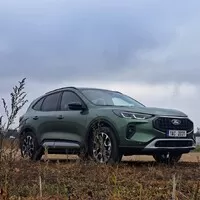 Ford Kuga hybrid: SUV od Fordu nemusí být jen převlečený pick-up