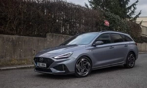 Recenze & testy: Hyundai i30 1.5 TGDi: Méně koní, více otravných asistentů a stále skvělý poměr cena-výkon
