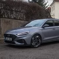 Hyundai i30 1.5 TGDi: Méně koní, více otravných asistentů a stále skvělý poměr cena-výkon