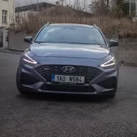 Hyundai i30 1.5 TGDi: Méně koní, více otravných asistentů a stále skvělý poměr cena-výkon
