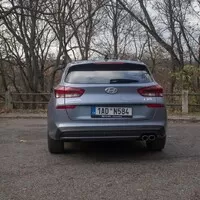 Hyundai i30 1.5 TGDi: Méně koní, více otravných asistentů a stále skvělý poměr cena-výkon
