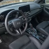 Hyundai i30 1.5 TGDi: Méně koní, více otravných asistentů a stále skvělý poměr cena-výkon