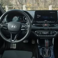Hyundai i30 1.5 TGDi: Méně koní, více otravných asistentů a stále skvělý poměr cena-výkon