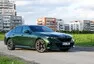 BMW 550e xDrive: V zajetí doby