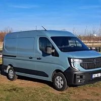 Renault Master: Aerodynamický, moderní, ale co ten interiér?