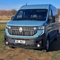 Renault Master: Aerodynamický, moderní, ale co ten interiér?
