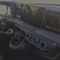 Renault Master: Aerodynamický, moderní, ale co ten interiér?