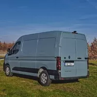 Renault Master: Aerodynamický, moderní, ale co ten interiér?