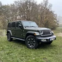 Jeep Wrangler 2.0 Turbo Sahara: Překvapivý univerzál
