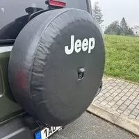 Jeep Wrangler 2.0 Turbo Sahara: Překvapivý univerzál