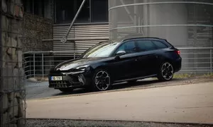 Cupra Leon Sportstourer 1.5 eTSI DSG: I se základním motorem nabídne hodně