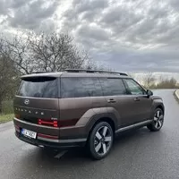 Hyundai Santa Fe PHEV Style Premium: Jumbo jet na čtyřech kolech