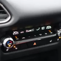 Mazda CX-30 e-SKYACTIV G140: Když se minulost spojí s přítomností
