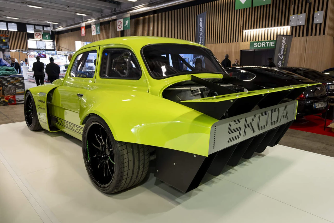 Foto: Škoda Storyboard, tisková fotografie určená k publikaci