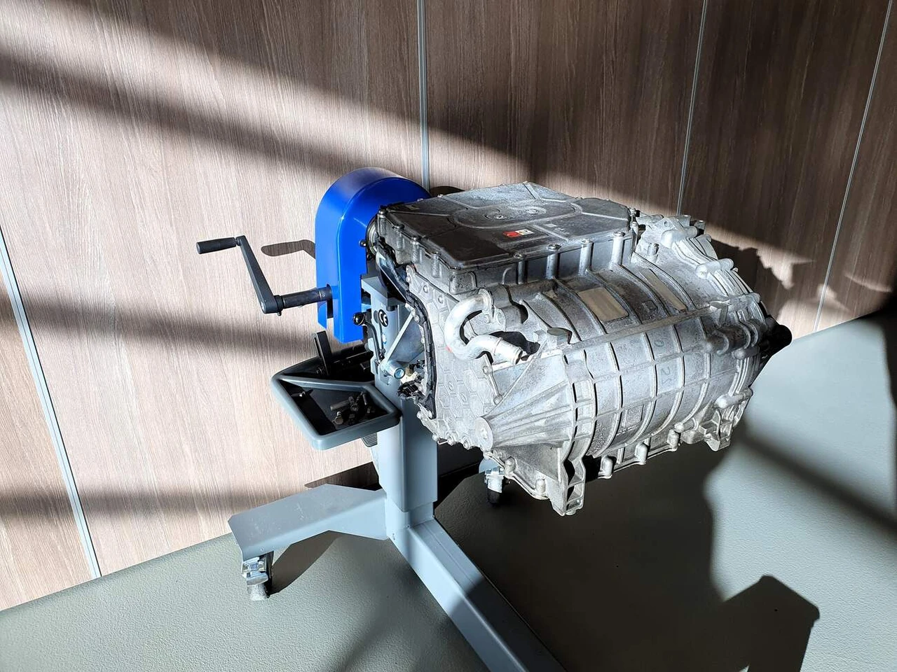 Foto: Lukáš Naske, Autíčkář.cz, zadní elektromotor pro ID.7, 210 kW