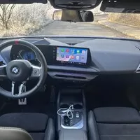 BMW M135 xDrive: Rychlý hatchback, který by potřeboval okořenit