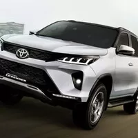 Toyota Legender, Foto: Toyota, tisková fotografie