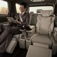 Toyota Alphard, Foto: Toyota, tisková fotografie