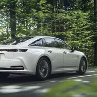 Toyota Crown, tisková fotografie