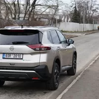 Nissan X-Trail e-4orce Trek: Rodinný kamarád do deště i do sněhu
