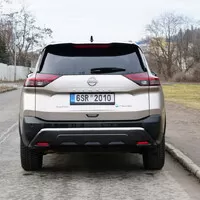 Nissan X-Trail e-4orce Trek: Rodinný kamarád do deště i do sněhu